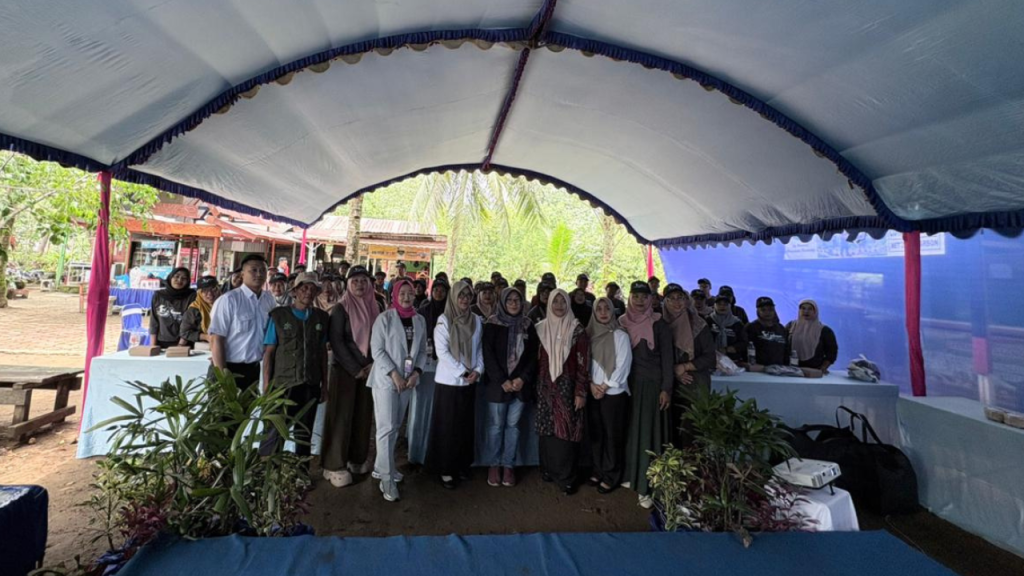 PT BPR Jwalita Trenggalek Perseroda turut serta aktif dalam kegiatan "Pembinaan Mata Pencaharian Alternatif bagi Keluarga Nelayan"